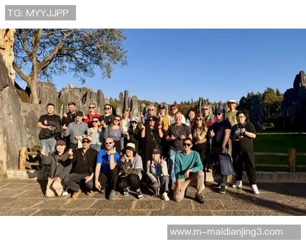 杨强畅谈英雄联盟职业生涯与成长历程的深度回顾与展望实时新闻